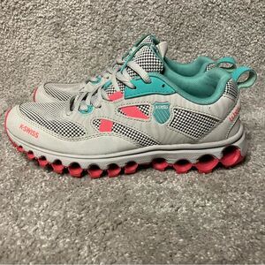 K-Swiss Women’s Tubes Trail 200 Running Shoe Gray/Turquoise/Pink Size 7